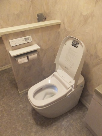 LIXIL　サティスGタイプ　リトイレ(GR6グレード)にお取替え